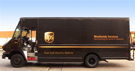 UPS says 50 Workhorse plug-in hybrid trucks cost no more than regular ...