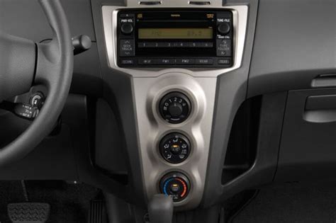 2010 Toyota Yaris: 11 Interior Photos | U.S. News