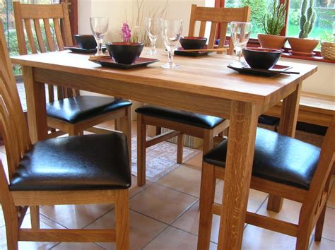 Minsk Solid Oak Kitchen Tables and Chair sets