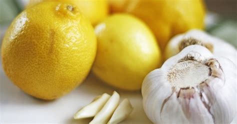 Aglio e limone, un rimedio naturale davvero incredibile per la salute