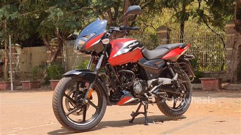 Bajaj Pulsar 150 Now Offered With Seven Colour Schemes In India