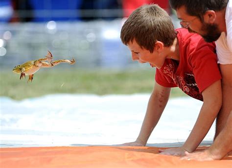 Frog Jump Festival, Ohio | Amusing Planet