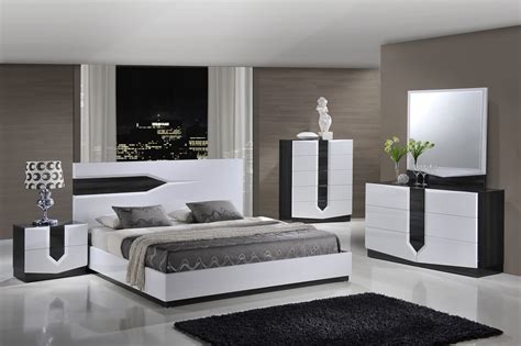 Global Furniture USA Global Furniture Hudson Platform Bedroom Set in ...