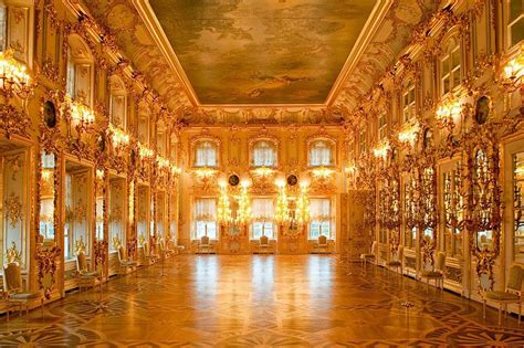 PALACIO PETERHOF INTERIOR Palaces, Palace Ballroom, Peterhof Palace ...