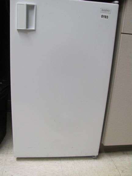 Sanyo Mini Fridge - Cassel & Associates