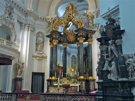 A baroque masterpiece: Fulda Cathedral