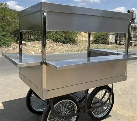 Stainless Steel Food cart, Load Capacity: 500 kg at Rs 60000 in Sant ...