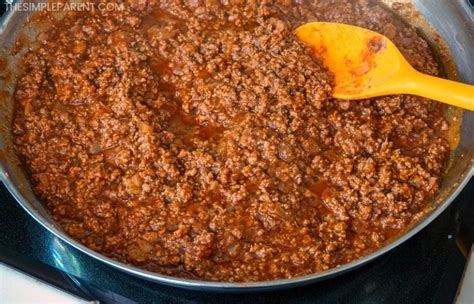 Easy Hot Dog Chili Recipe That's So Versatile! • The Simple Parent