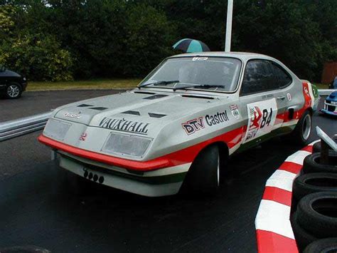 1970s Vauxhall Firenza DTV photograph at www.oldclassiccar.co.uk