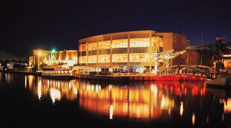 AMSOIL Arena – Duluth Entertainment Convention Center