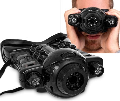 Night Vision Binoculars - GeekAlerts