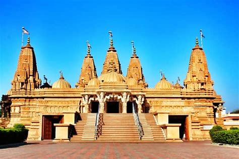 Swaminarayan Temple | Utkarsh Hotel