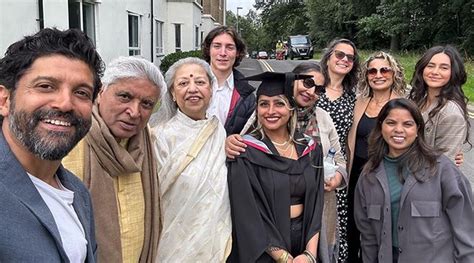 Farhan Akhtar attends daughter Shakya’s convocation along with wife ...