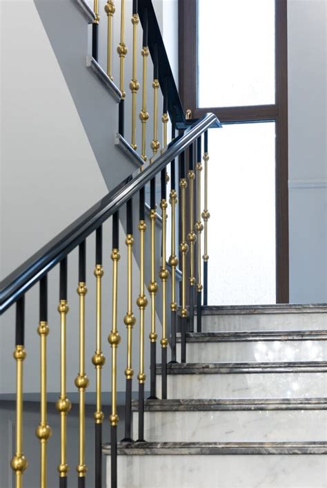 Cost to Paint a Metal Railing - 2021 Cost Guide - DIY or Not