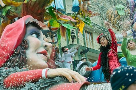 The Best Places to Celebrate Carnival in Italy (Beyond Venice!) - Walks of Italy