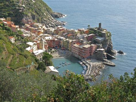 Vernazza Italy Tourist Information and Travel Guide