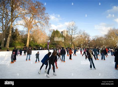 Open air ice skating rink at the Winter Wonderland, Hyde Park, London ...