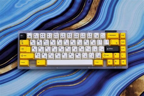 Classy Yellow : MechanicalKeyboards | Keyboard, Keyboards, Computer ...