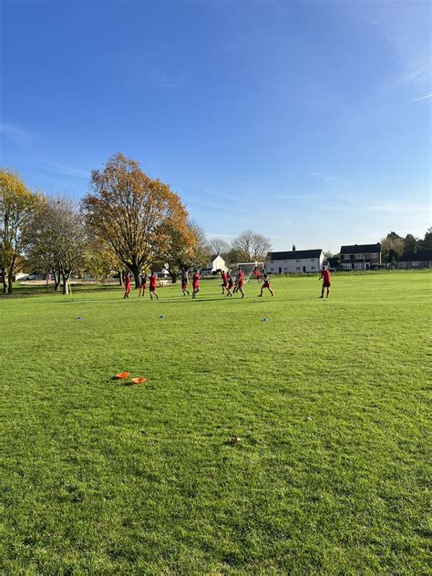 Cottenham United FC Official on Twitter: "Boys warming up before the ...