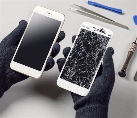 iPhone Cracked Screen Repair Houston in 2022 | Iphone screen repair, Cracked iphone screen ...