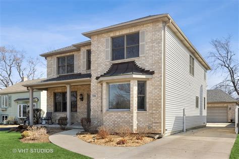 Lombard, IL Real Estate - Lombard Homes for Sale | realtor.com®