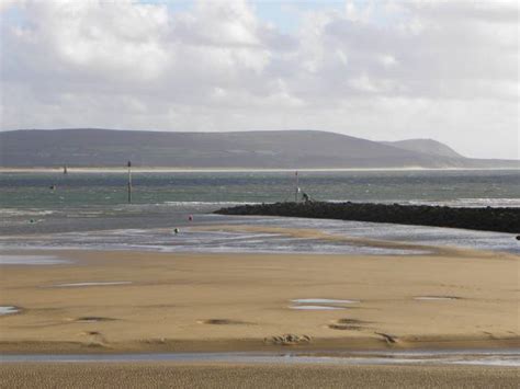 Burry Port Beach - East - Carmarthenshire | UK Beach Guide