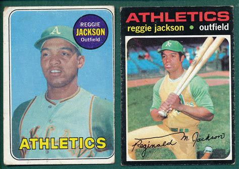 Lot Detail - 1969 & 71 Topps Reggie Jackson (2) Card Lot W/ Rookie