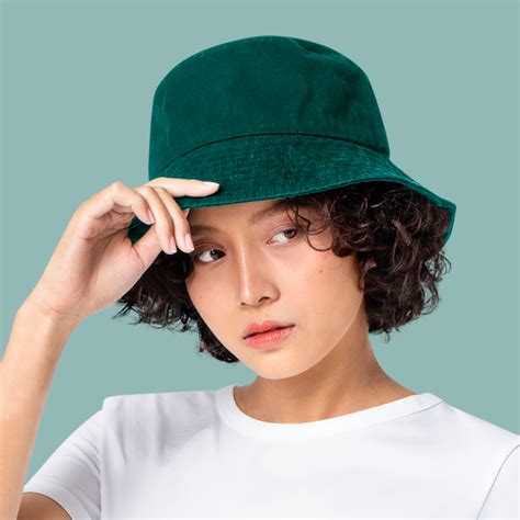 Dark green hat – Saluta