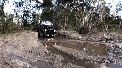 miami jeep wrangler mudding / jeep jk off roading - YouTube