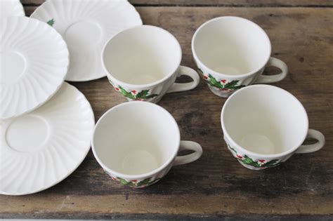 vintage Japan Christmas tea cups saucers set, Scio Holly Berry pattern ...