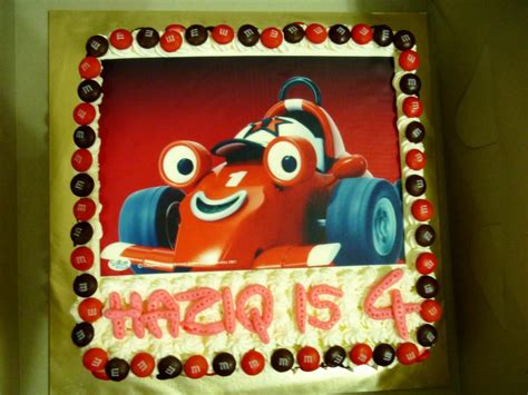 Small Kitchen: Roary The Racing Car Cake