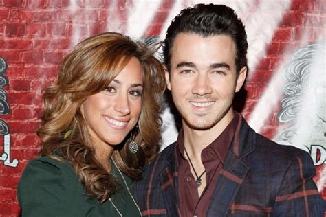 Kevin Jonas + Wife Danielle Deleasa to Star in E! Reality Show