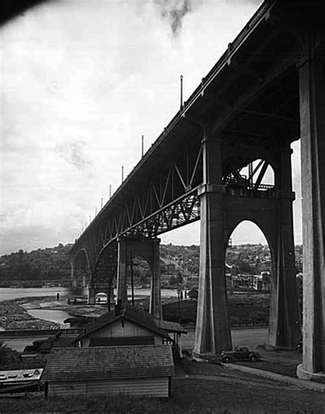 Seattle's George Washington Memorial Bridge (Aurora Bridge) is ...