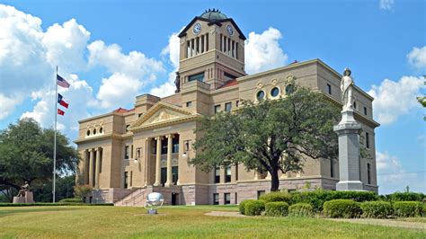 136 Navarro County - 254 Texas Courthouses