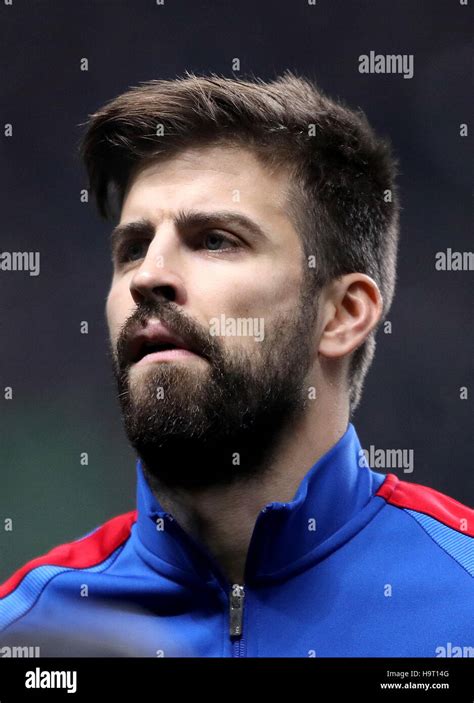 Gerard Pique, Barcelona Stock Photo - Alamy