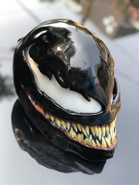 Venom Mask 2018 HQ Resin Extreme details | Etsy