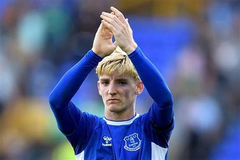 Chelsea to reignite interest in Everton's Anthony Gordon - VictorsPredict