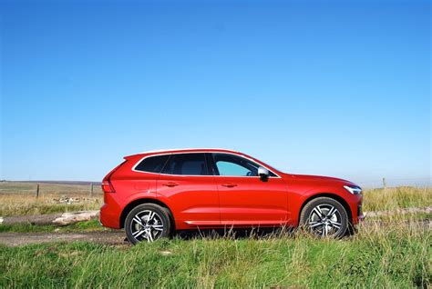 volvo xc60 red side review roadtest - Driving Torque