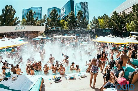 Best Las Vegas Pool Parties - Day Club Schedules Today [2022]