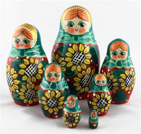 Wooden Nesting Dolls for Kids Matryoshka Traditional Russian Stacking Dolls with Sunflowers, 7pc ...