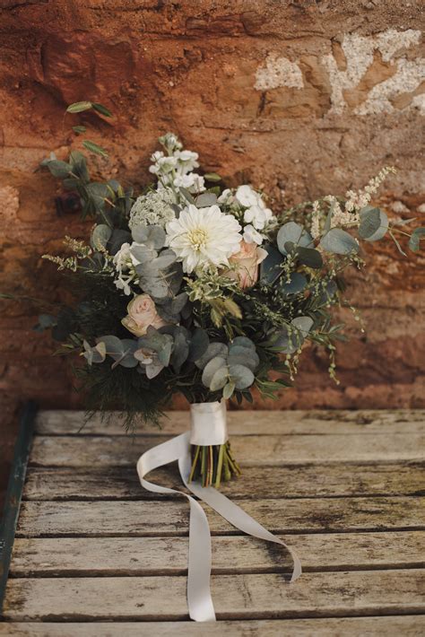 Rustic Wedding Bouquets