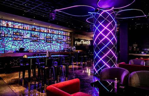 Bur Dubai’s Majestic Hotel opens Indian-inspired nightlife venue - Hotelier Middle East