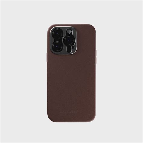 iPhone 14 Pro Max Leather Case | Brown (works with MagSafe) - SANDMARC