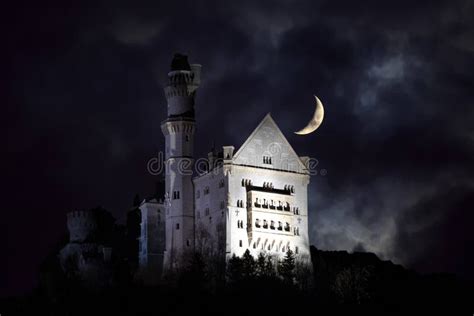 Neuschwanstein Castle At Night Stock Image - Image of land, eerie: 32949083