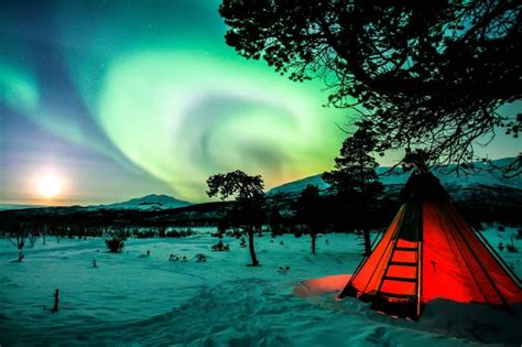 Abisko National Park Learn more Now! - Misfit Wanders