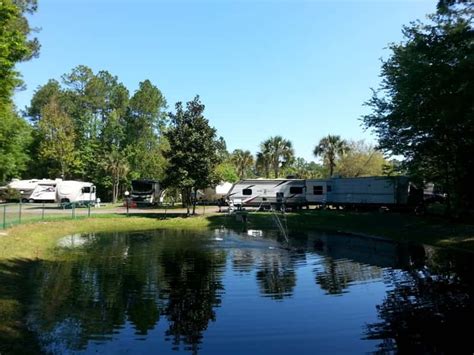 Flamingo Lake RV Resort Jacksonville, Florida | RV Park Campground – CampgroundViews.com