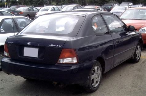 2000 Hyundai Accent - Information and photos - MOMENTcar