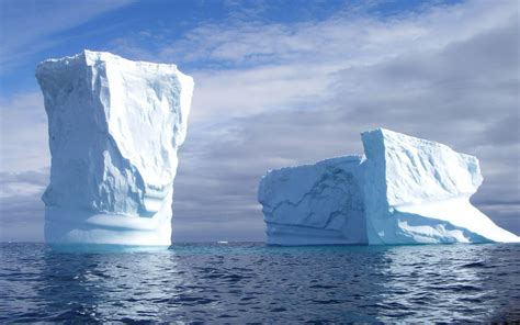 Huge Antarctic Iceberg Wallpapers ~ Desktop Wallpaper