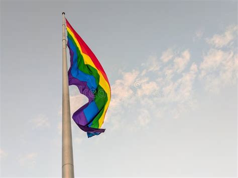 Castro District Rainbow Colored Flag, San Francisco, California Imagen de archivo - Imagen de ...