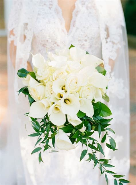 Charming Southern Wedding on Virginia Horse Farm | White calla lily wedding bouquet, Calla lily ...